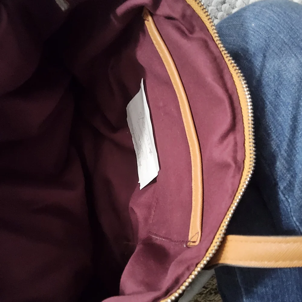 Customer Return Giani Bernini Logo nylon Tote Bag